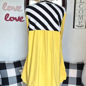 luisalove30 Black White Stripe & Lemon Yellow Solid , Maddie Casual A-Line top, Slight High Low, Top ONLY Sizes Xxs-6X afbeelding 6