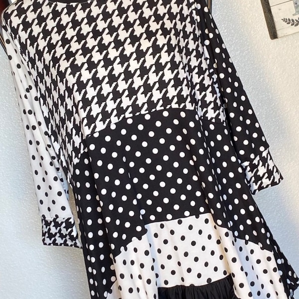 LuisaLove30 ~ B&W Houndstooth Tunic, Bottom ruffle tunic, Color Block, limited quantities, Sizes Xs~ 6X , Mis matched sleeve