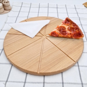 Pizza Cutting Board, Wooden pizza serving Platter, Wood Pizza plate, Pizza party night plate, Personalized Housewarming Kitchen Decor Gift