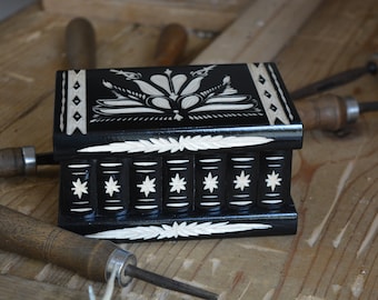 Handmade Wooden Puzzle Box: Secret Compartment, Personalized Keepsake