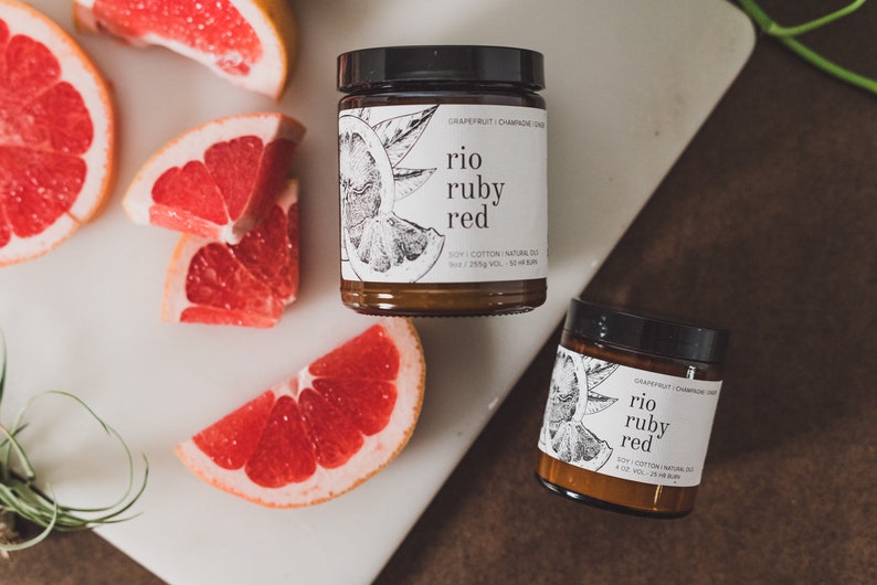 Rio Ruby Red All-Natural Soy Candle Grapefruit and Sugar Scent Broken Top Brands 9 oz. Amber Glass image 2