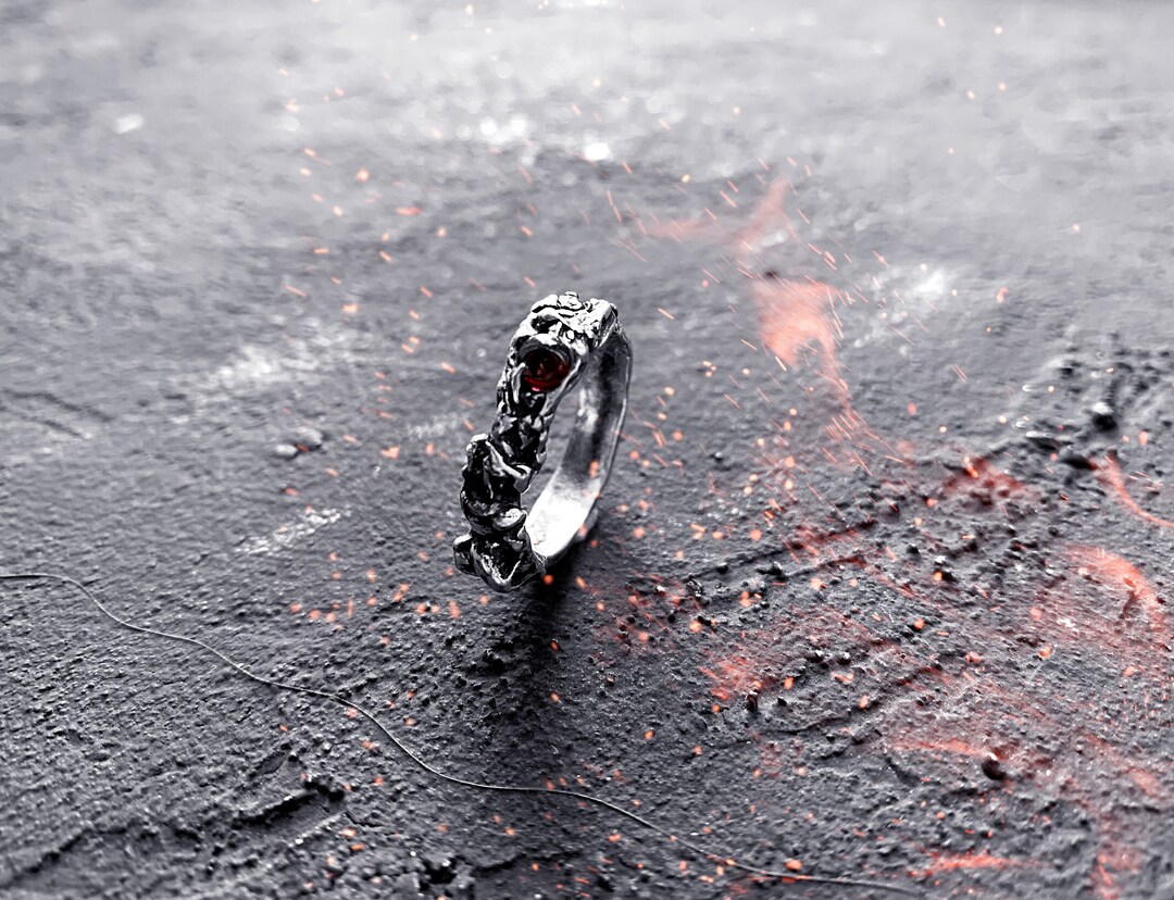 Raw Distressed Grunge Garnet Fine Silver Ring / Alternative - Etsy
