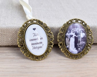 Broche ovalado de estilo vintage como recuerdo de boda - Memorial en bronce o plata - Personalizable con texto o foto
