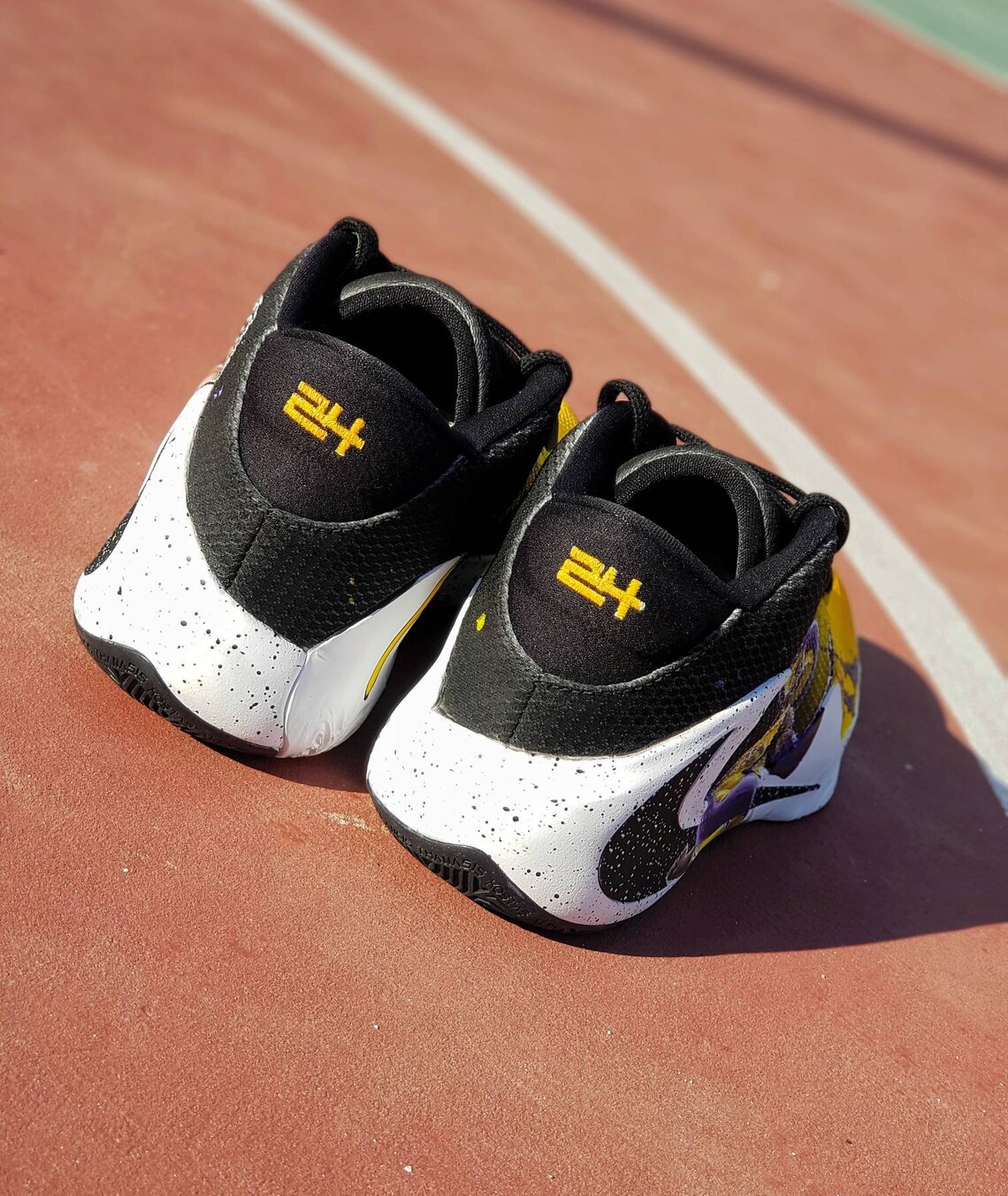 custom basket ball shoes