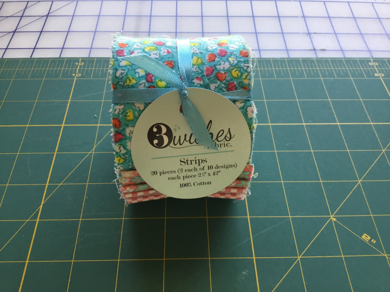 Jelly Roll -3 Wishes Annabel turquoise Strips 20 pieces 2 1/2" X 42"