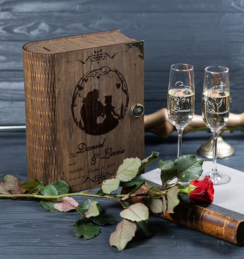 Personalized Champagne Flutes in Engraved Wood Presentation Box or Princess Wedding Champagne Glasses without Keepsake Box 710/1 image 3