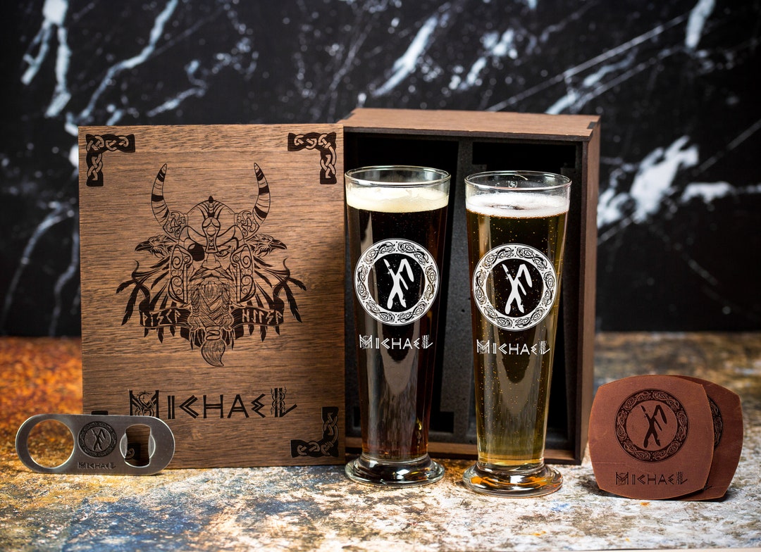 Personalisiertes Bierglas Set Geschenke - Biergeschenk Wikinger Fan - Rune Viel Glück - Wotan - Odin