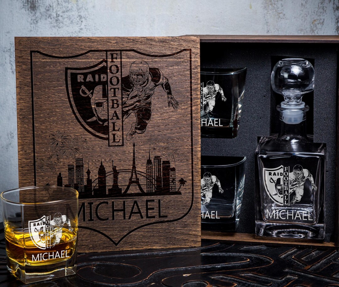 Personalized Whiskey Gift Set - 32/1 - Decanter and Whiskey Glass in ...