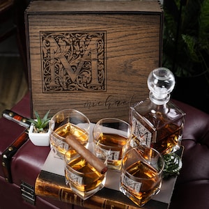 Whiskey Glass and Decanter Set in Personalized Wooden Box - Boyfriend Gift, Fathers Gift, Christmas Gift - Bourbon Decanter - bourbon gifts