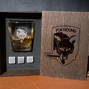 Personalized whiskey gift set   - 54/1 -  Coaster and glass and 3 whiskey stones in personalized wood box.