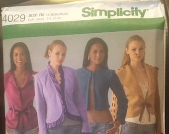Simplicity #4029 - Misses Jackets in 5 Variations - Sizes H5 - 6-14 - Paper Pattern - Fleece Jacket - super cute - Need a sweater in AC!