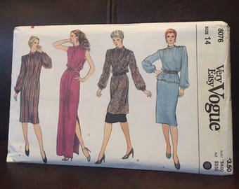Vogue #8076 - Vintage Circa 1970 - Misses' Dress, Tunic Top, and Skirt - Size 14 - Paper Pattern