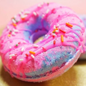 Donut Bath Bomb| Variety Set Bath Bomb| Relaxation Bath Bombs| Donut-Shaped| Nourishing + Relaxing