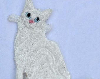 Iron on Cat: white 2.5" (L) X 2.75" (H)