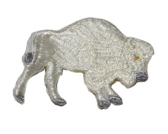 Iron on Baby Bison: 2.00" (L) x 1.50" (H)