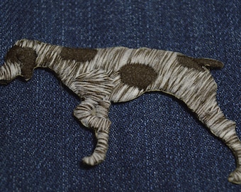 Iron on Pointer: spotted 2.75" (L) x 1.5" (H)