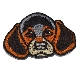 Iron on Beagle: orange 3.25" (L) x 2.25 (H)