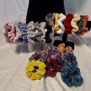 Velvet scrunchie hair ties