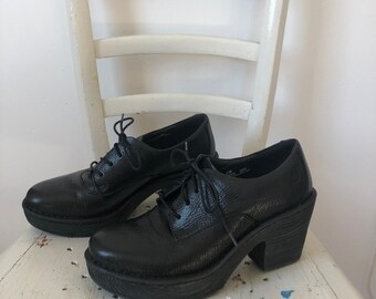 vintage born shoes