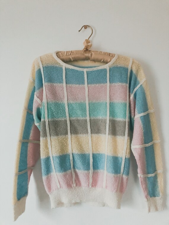 70s small pastel light knit sweater vintage