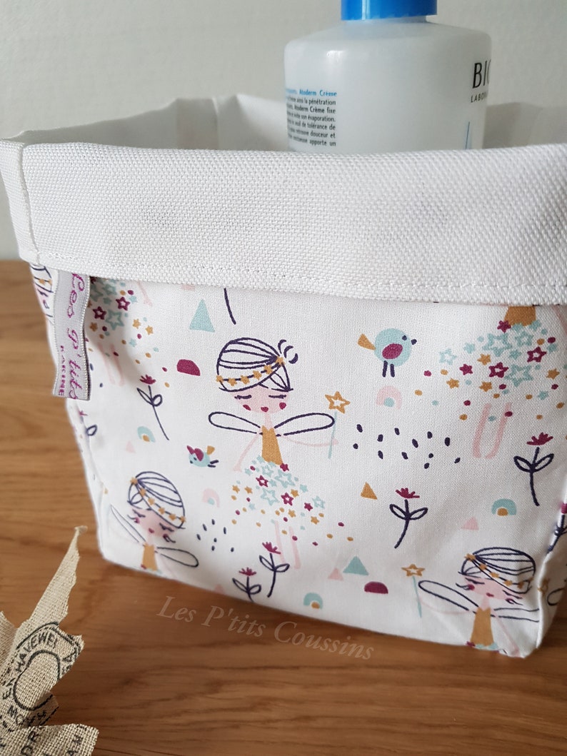 Washable wipe for baby or mother with fairy motifs and organic cotton sponge with matching basket image 5