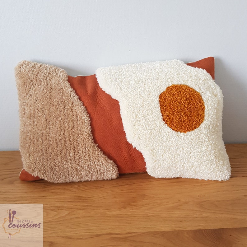 Geometric pattern cushion cover, made of tufting, modern or classic living room decorative accessory, French artisanal creation 30 x 50 cm cm