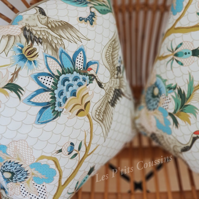 Cushion cover with Japanese flower and heron patterns, natural and country atmosphere cushion image 3