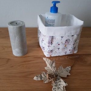 Washable wipe for baby or mother with fairy motifs and organic cotton sponge with matching basket image 2