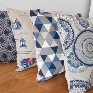 Housse de coussin aux motifs géométriques en bleu et lin image 9