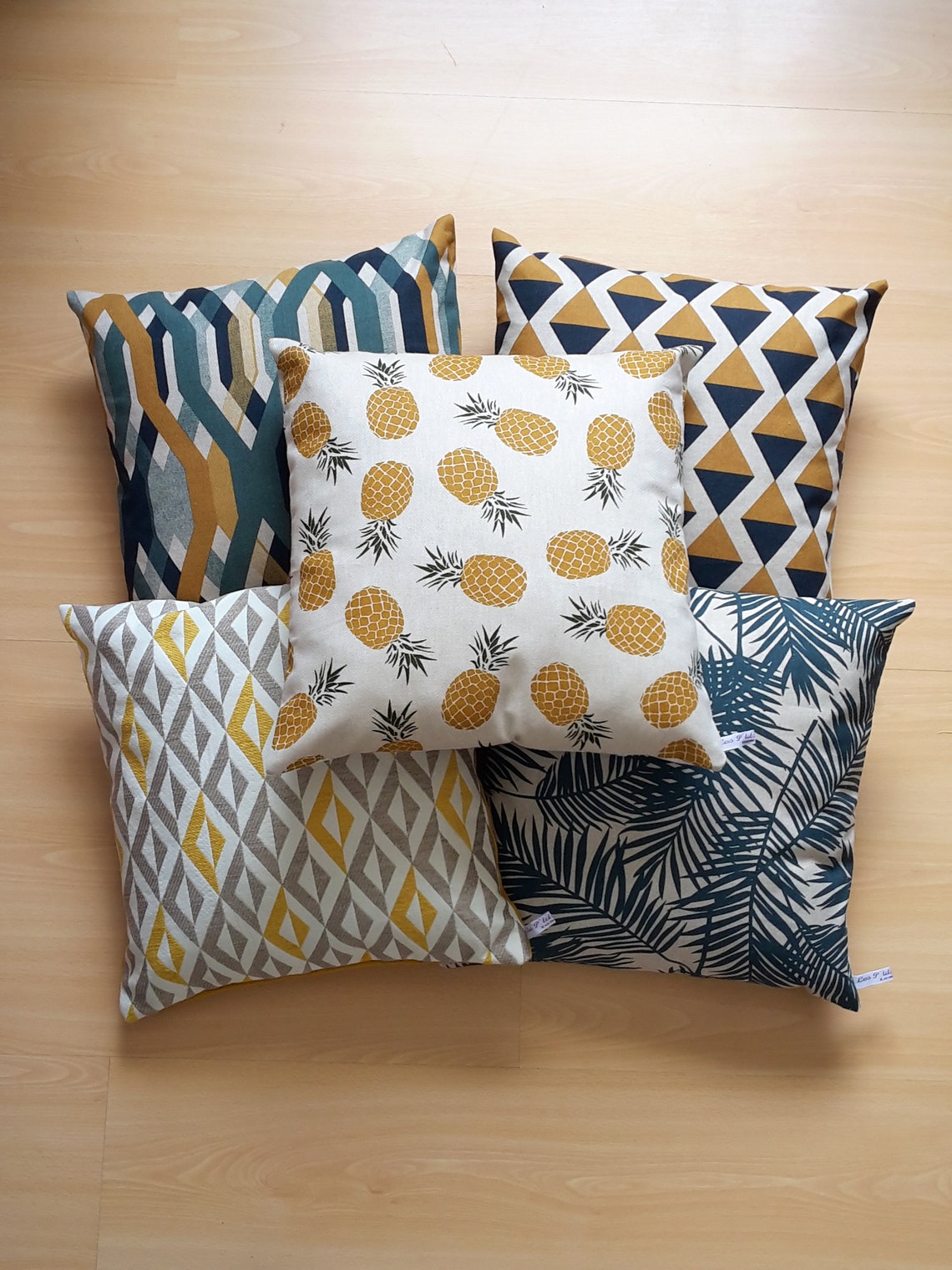 Housse de coussin aux motifs géométriques en jaunes moutarde Etsy France