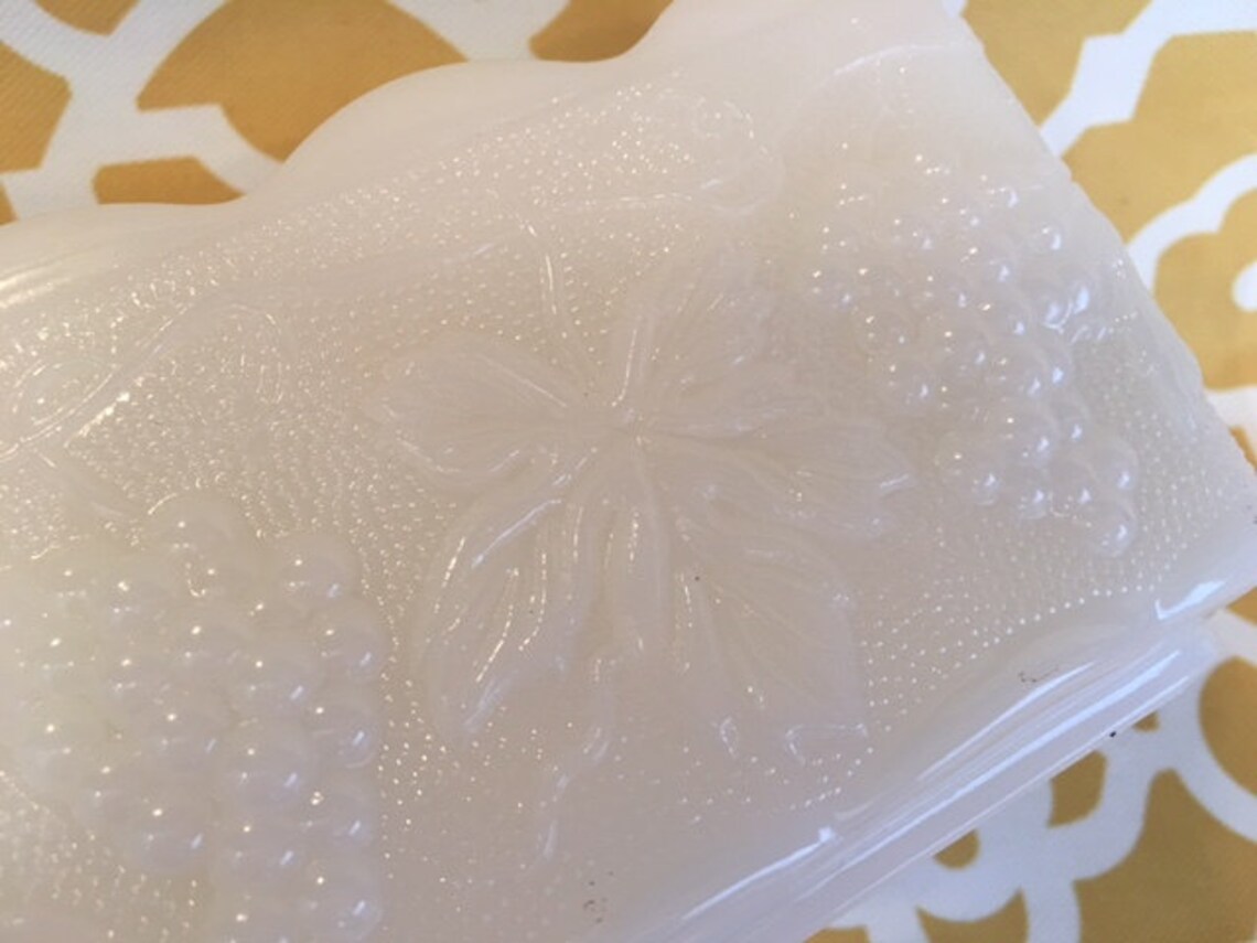 Anchor Hocking Fire King Milk Glass Planter/vase Grape Leaf Vine