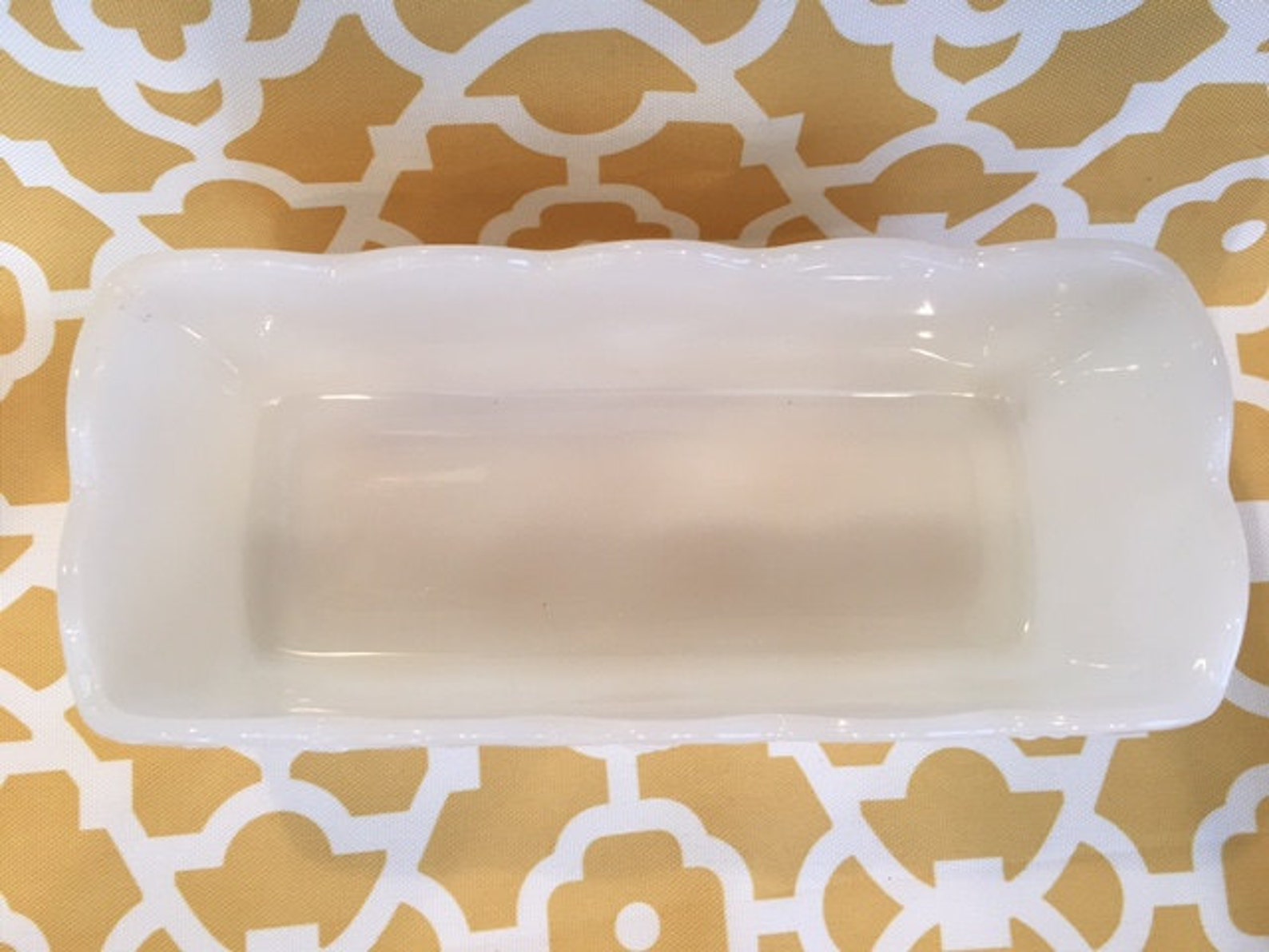 Anchor Hocking Fire King Milk Glass Planter/vase Grape Leaf Vine