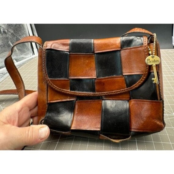Vintage Paradox Leather Shoulder Purse w Matching Wallet