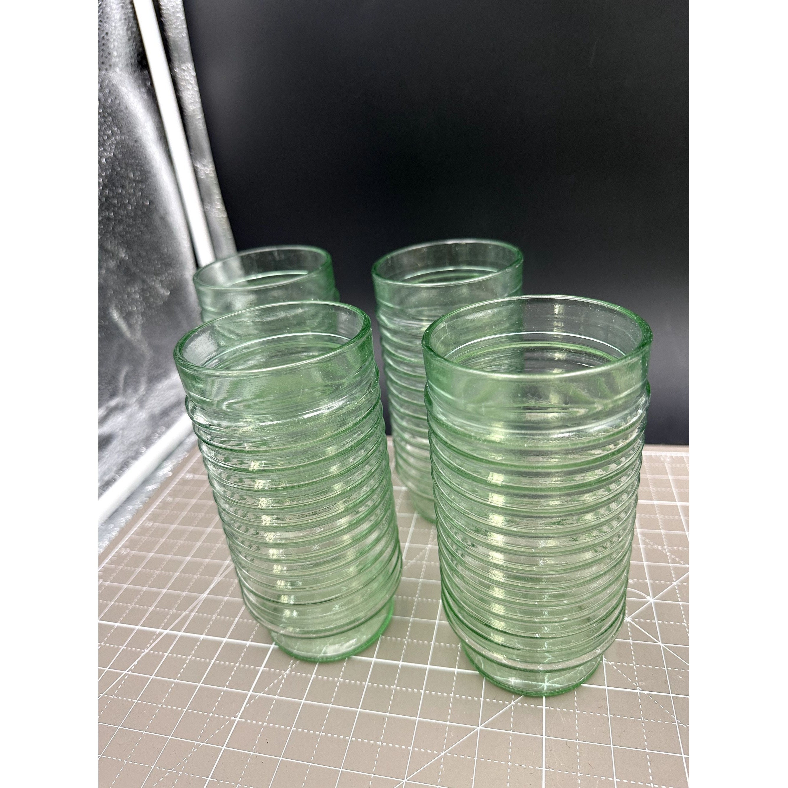 Majestic Ribbed Plastic Glasses / Vintage / Lime Green / Set of 2