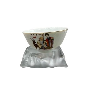 Porcelain Asian Rice Bowls with Script Asian Graphics Signed