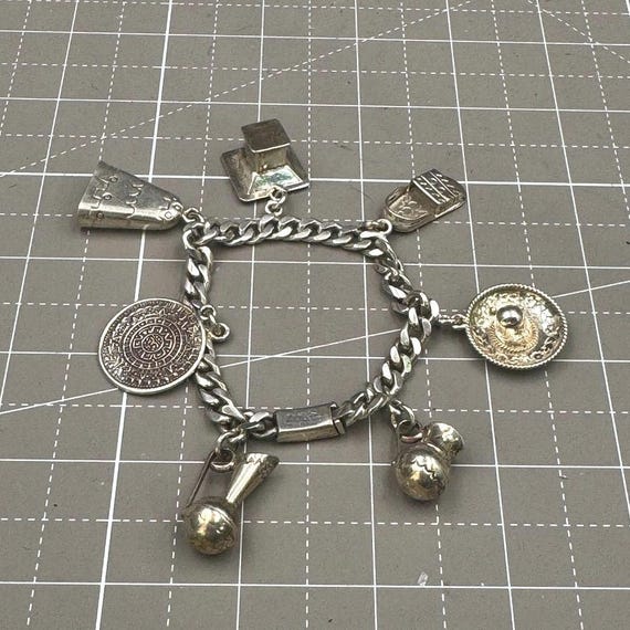 Castelan Bracelet - Etsy Vintage Sterling Silver Castelan Hecho Mexican Bracelet Nationalist Icons display picture 1