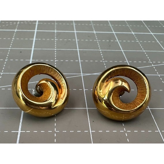 Vintage Krementz Gold Tone Swirl Post Earrings - image 1