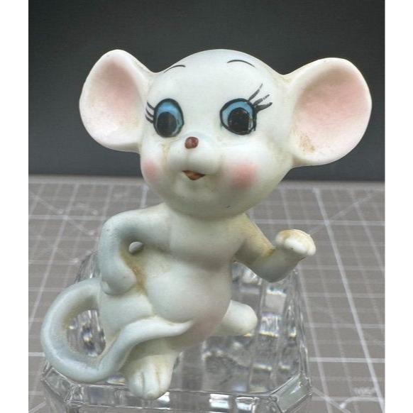 ヴィンテージ 小さなネズミの置物 青い目 本物のボーンチャイナ 日本製