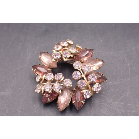 Light Amethyst Colored 1950's Floral Brooch with S