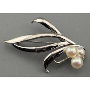 Mikimoto brooch - Etsy 日本