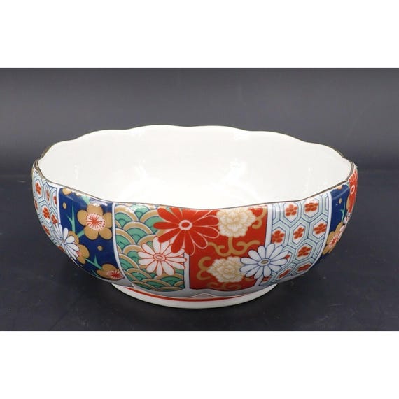 有田焼伊万里焼で知られる陶芸磁器カフス・カフスボタン。染錦紋様。 有田焼伊万里焼で知られる陶芸磁器カフス・カフスボタン。染錦紋様。