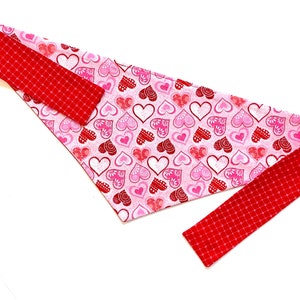 Valentine&#39;s Day dog bandana, Heart dog bandana, Love dog bandana, Pink dog bandana, Glitter dog bandana, Red dog bandana