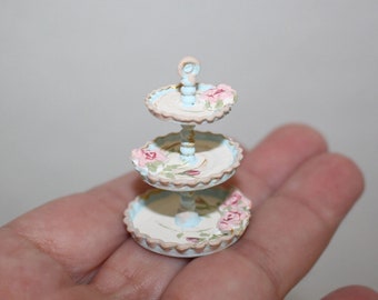 Platos en miniatura para casa de muñecas, servidor de 3 niveles, soporte para pasteles para cocina, estilo francés, miniatura a escala 1/12, muebles para casa de muñecas