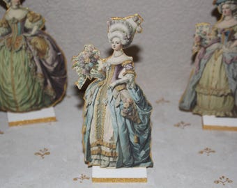 Marie Antoinette miniatuur papieren pop, Franse rococo dame pop, handgemaakt, poppenhuis schaal 1:12, voor feest rekwisieten theekransjes tafeldecor,