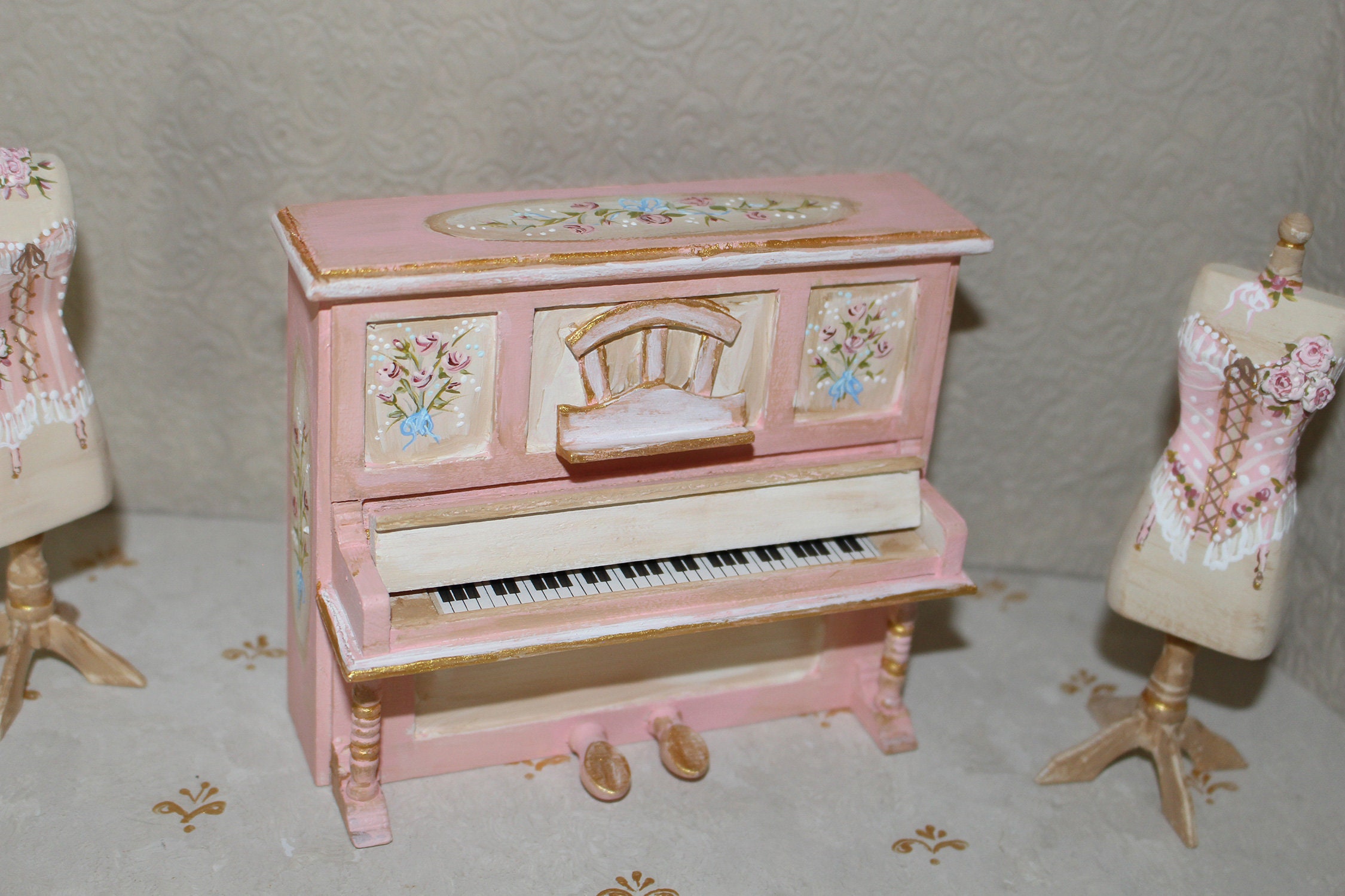 Miniature Piano, Musical Instrument, 1/12 Scale Dollhouse, HAND PAINTED ...
