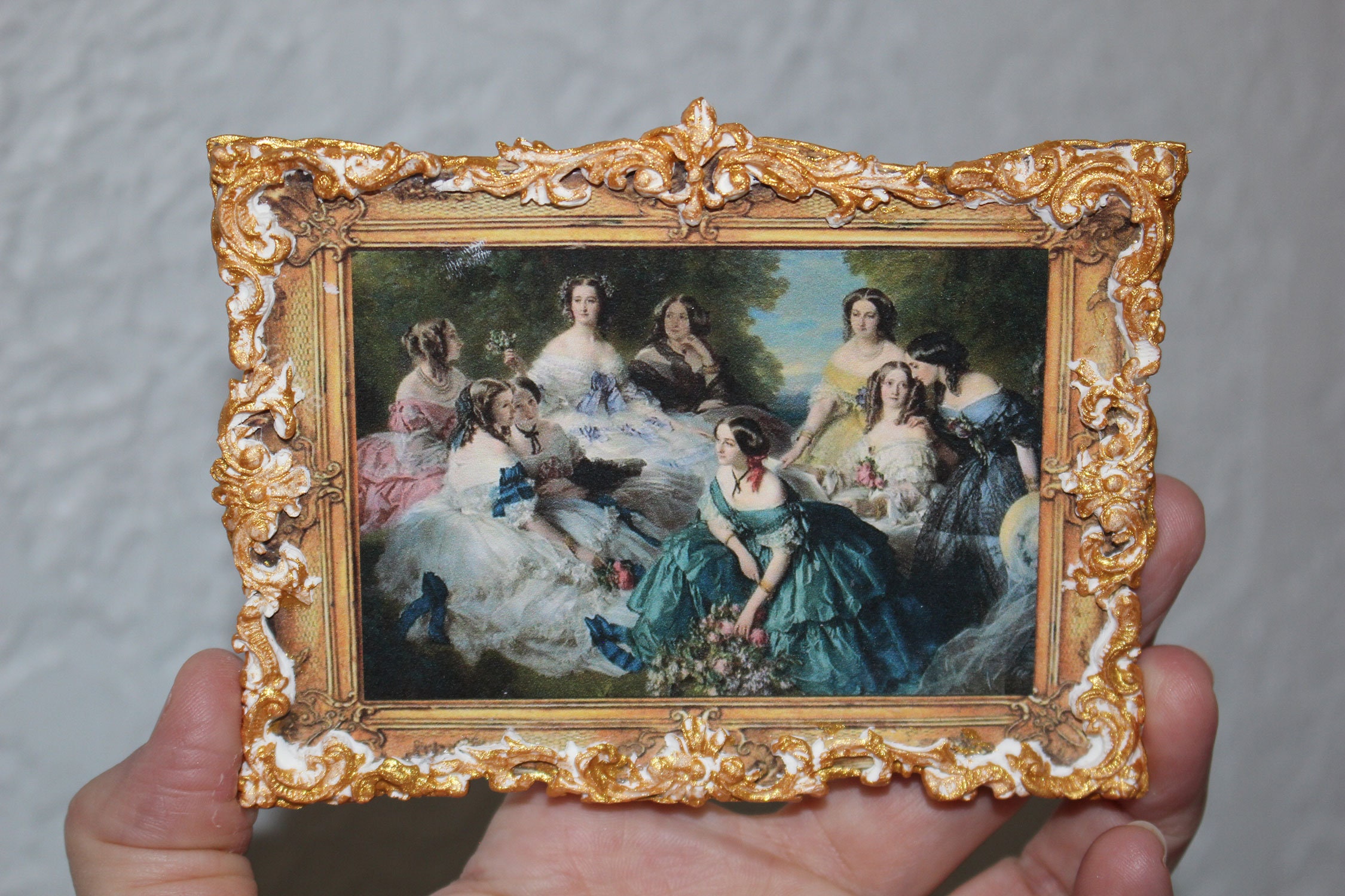 Miniature Wall Plaque Empress Eugénie Group of Ladies 