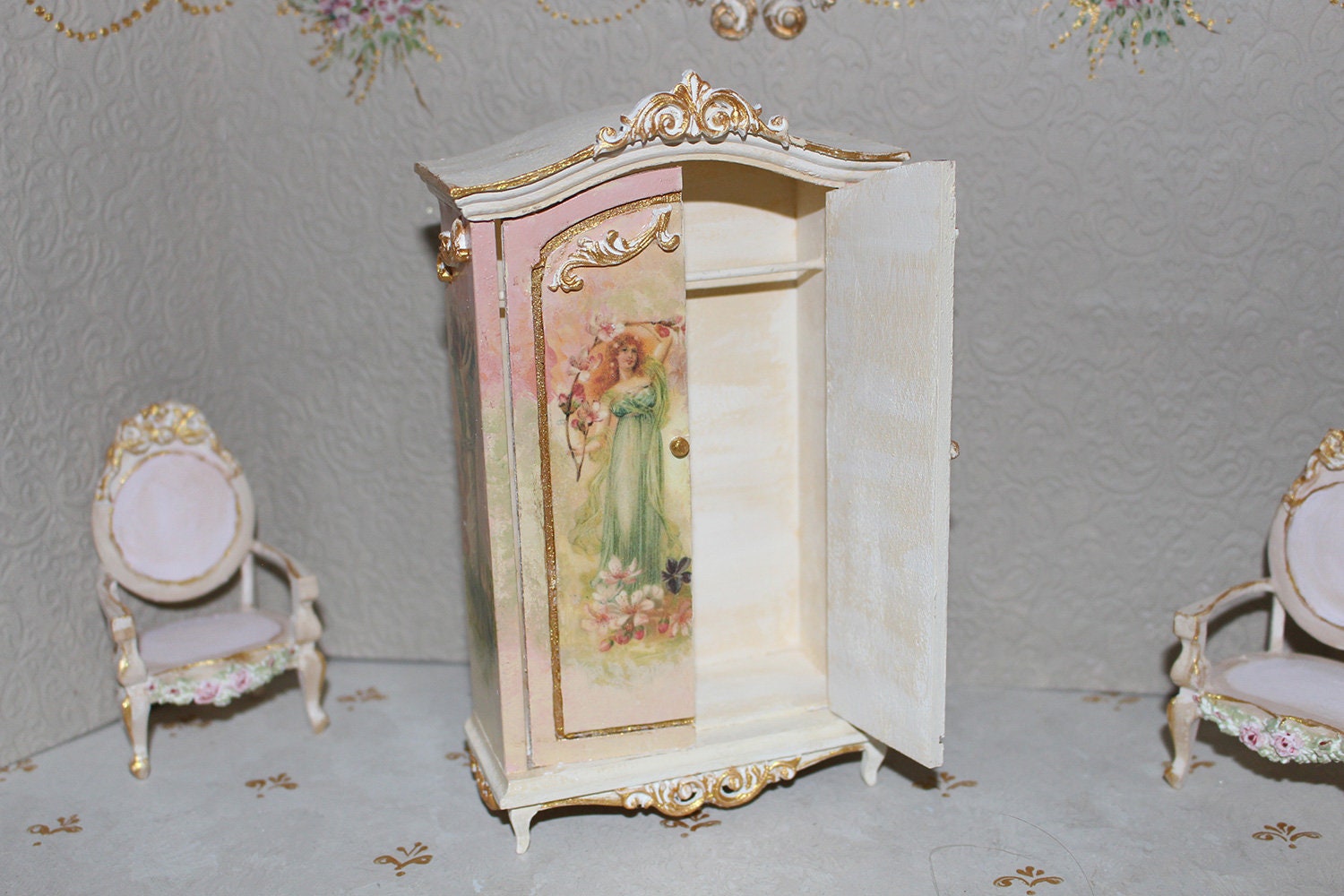 Gabinete en miniatura muebles Dollhouse armario pintado a | Etsy