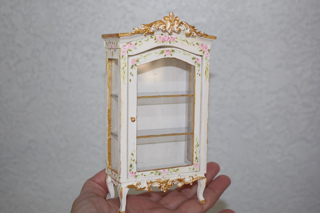 Miniature Display Dollhouse Furniture Curio HAND