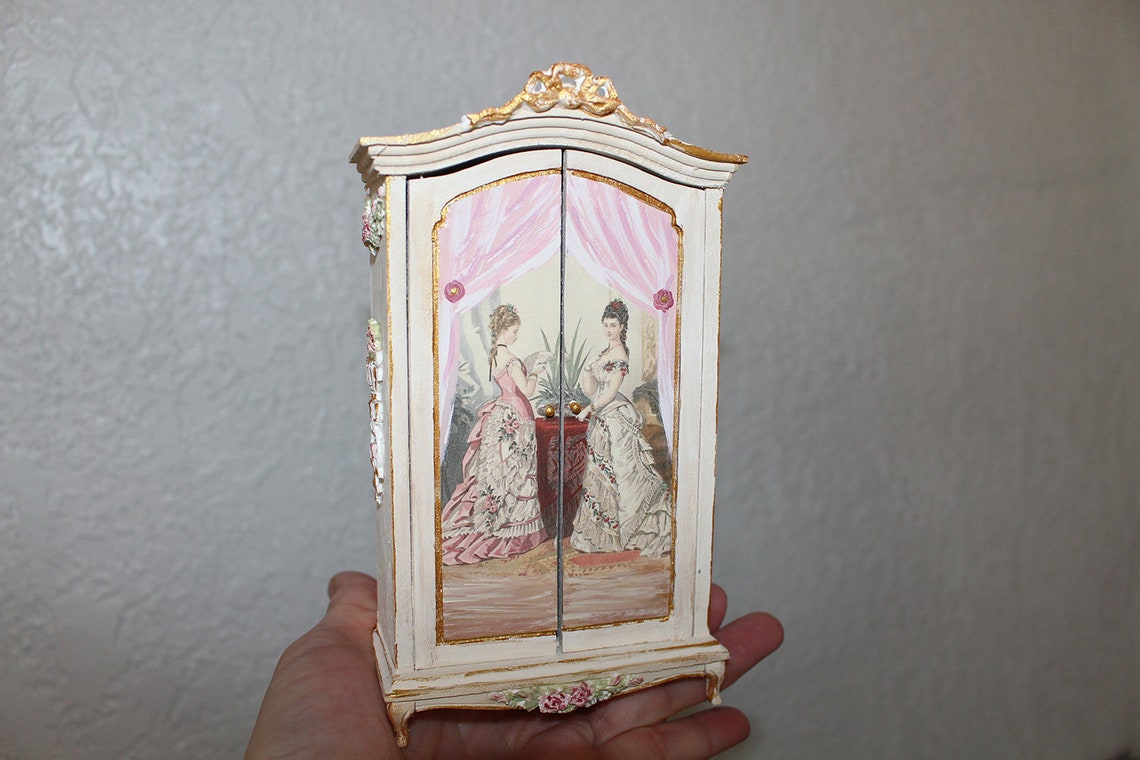 Armario de damas victoriana de Armoire en miniatura armario | Etsy