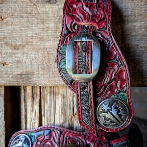Tooled leather buckaroo style spur straps